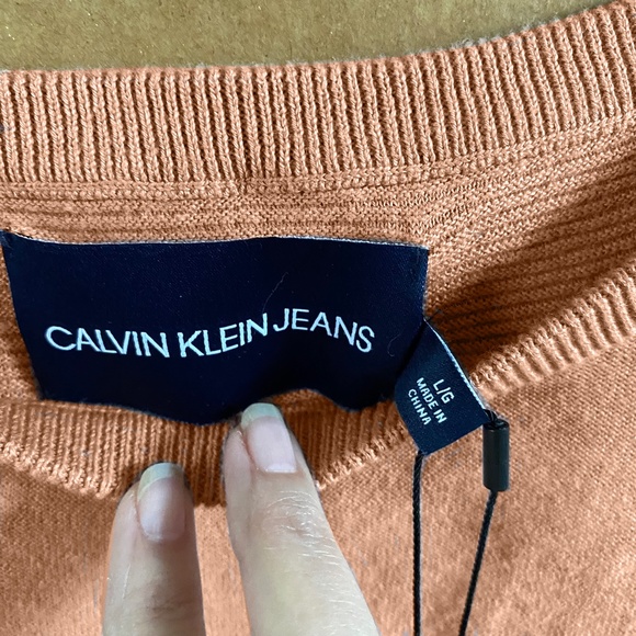 Calvin Klein Jeans Sweater Size Large - Picture 3 of 6